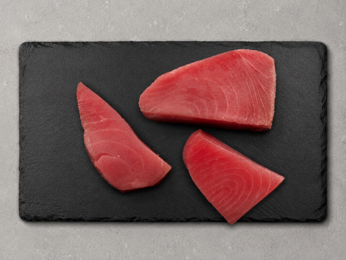 Frischer Thunfisch in Sushi-Qualität · Premium Thunfisch für Sushi und Sashimi · Frisches Thunfischfilet für Tataki · Frischer Thunfisch zum Rohverzehr · Thunfisch in Sushi-Qualität von Delishopper